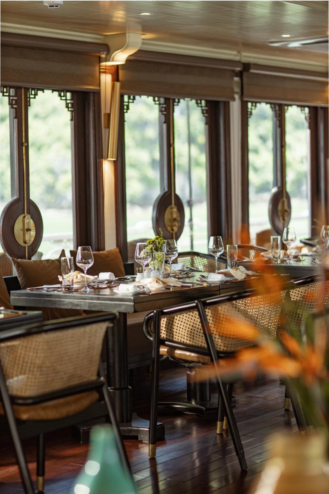 The Au Co Cruise - Managed By Bhaya Cruise Ξενοδοχείο Χα Λονγκ Εξωτερικό φωτογραφία