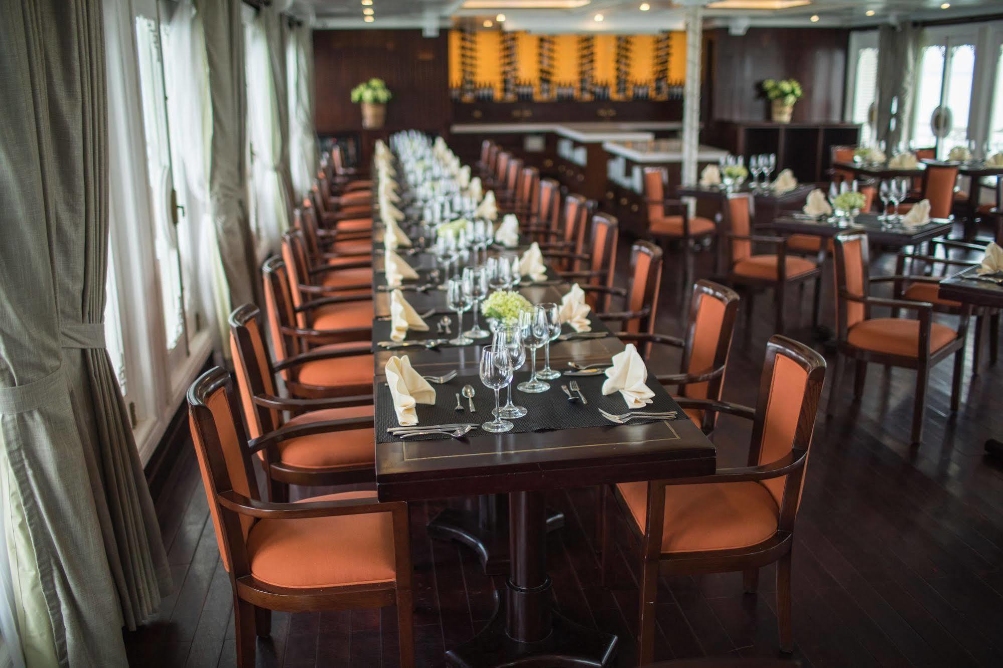 The Au Co Cruise - Managed By Bhaya Cruise Ξενοδοχείο Χα Λονγκ Εξωτερικό φωτογραφία